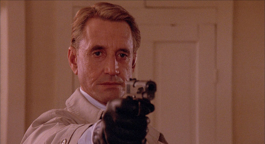 Roy Scheider as Cohen